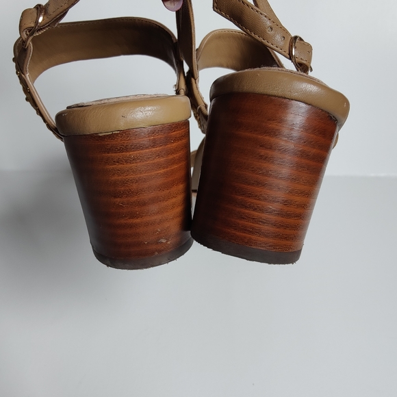 Eric Javits New York Maribel Tan Sandals - Picture 6 of 7